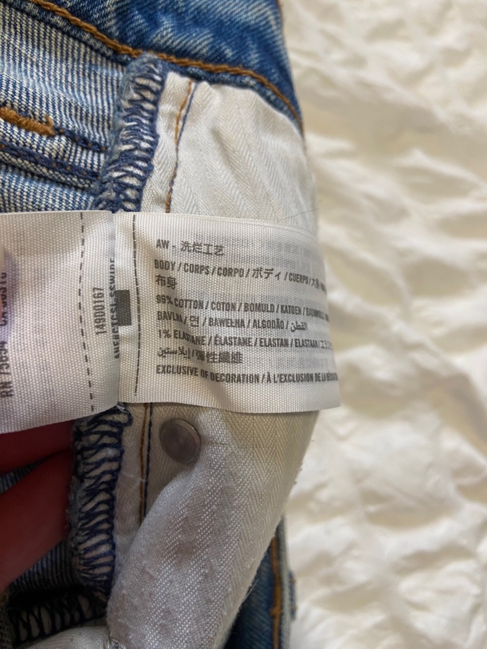 Abercrombie "The Cutoff Short" High Rise Denim Shorts - Size 27 / 4 (Curve Love) - Picture 5 of 5